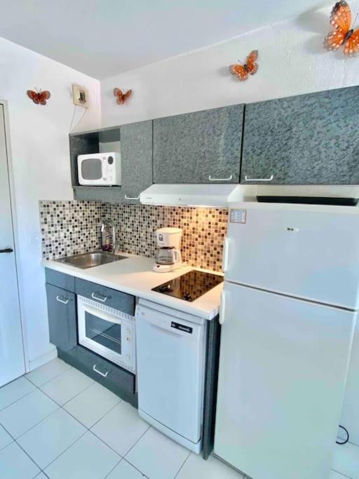 Ferienwohnung Aquarine Piscine Acces Plage Saint-Raphaël Exterior foto